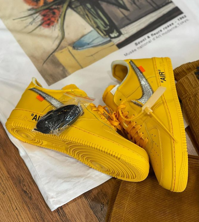 Collaboration avec la marque Off White (de Virgil Abloh)