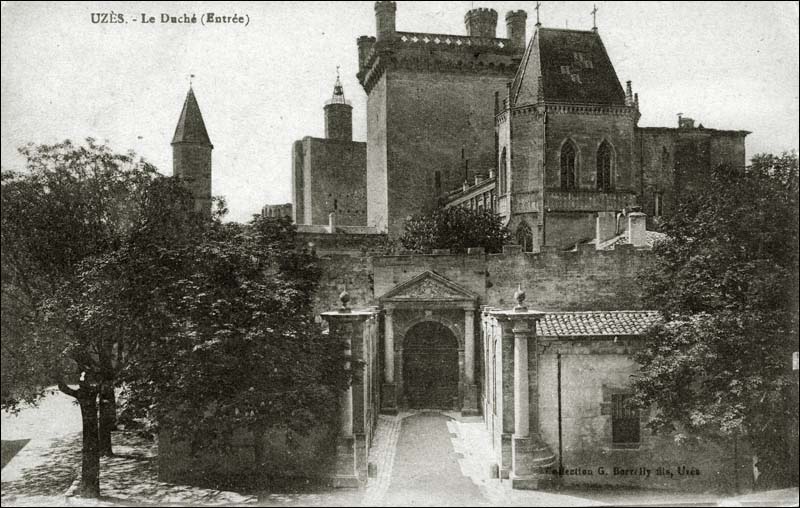 Uzes07