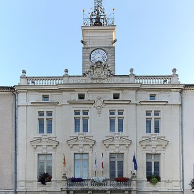 446111-francais-hotel-de-ville-dorange-dans-le-vaucluse